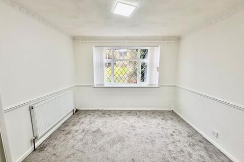 3 bedroom semi-detached house to rent, Brookside, Dudley DY3