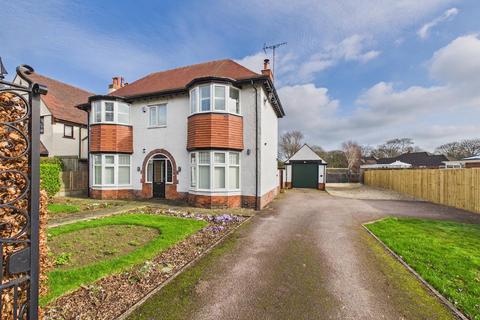3 bedroom detached house for sale, St. Chad Road, Bridlington
