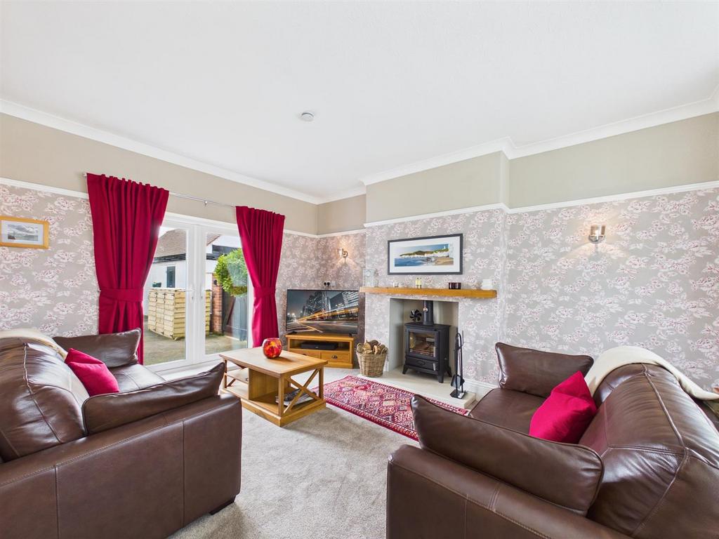Lounge: