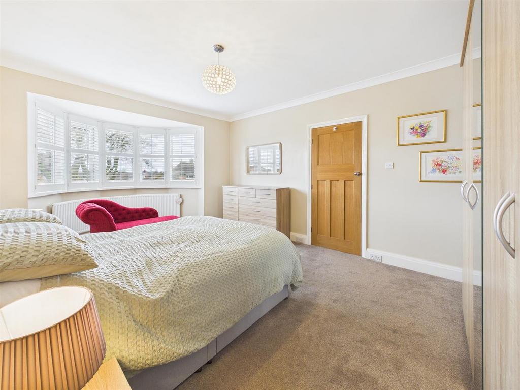 Bedroom: