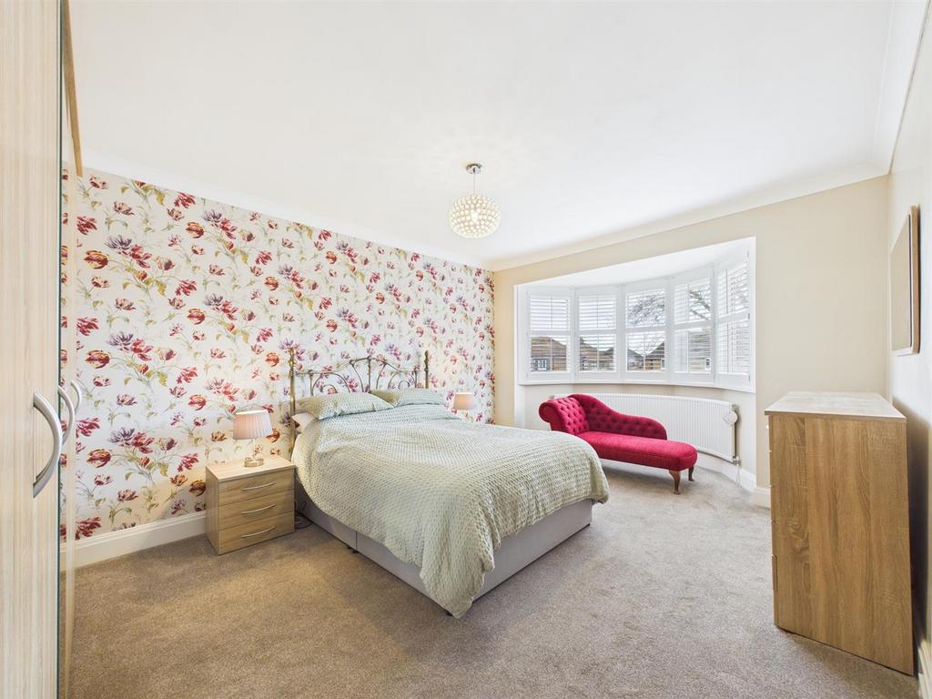 Bedroom: