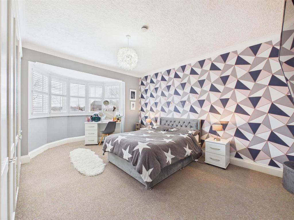 Bedroom: