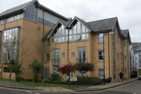 2 bedroom property to rent, Bingley Court, Canterbury, CT1