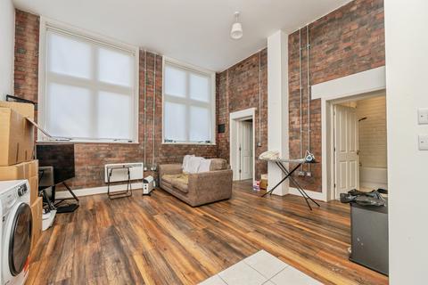 1 bedroom apartment for sale, Crocketts Lane, Smethwick