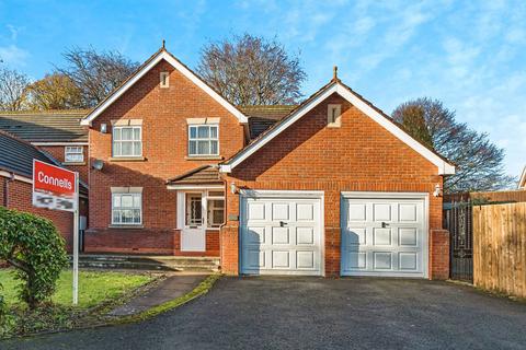 4 bedroom detached house for sale, Priory Close, Dudley