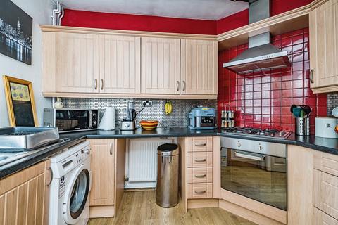 2 bedroom semi-detached house for sale, Lake Street, Dudley