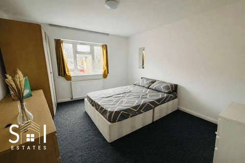 undefined, Copthorne Mews, Hayes, UB3 4BN