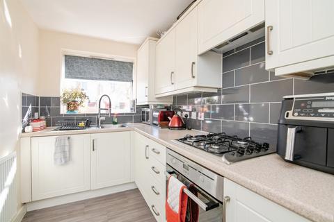 2 bedroom semi-detached house for sale, Webley Grove, Dudley
