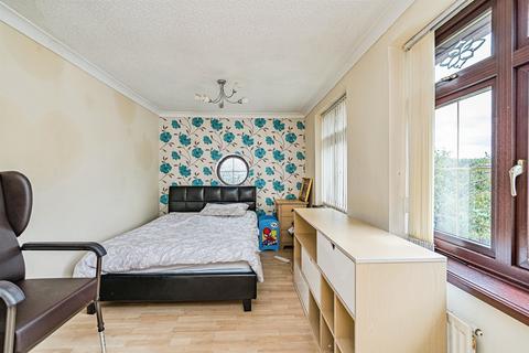 6 bedroom semi-detached house for sale, Rosemary Crescent, Dudley