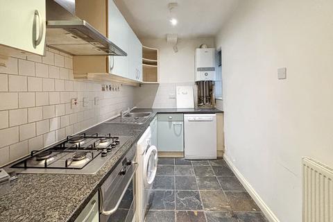 1 bedroom flat for sale, Flat 1 Regatta Point, 1 Manilla Street, Canary Wharf, London, E14 8JZ