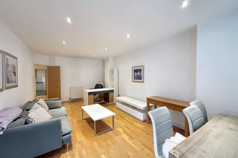 1 bedroom flat for sale, Flat 1 Regatta Point, 1 Manilla Street, Canary Wharf, London, E14 8JZ