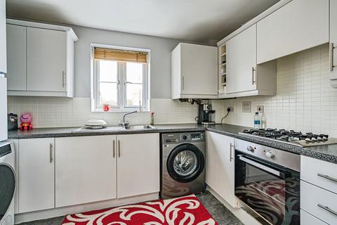 2 bedroom apartment for sale, Harper Grove, Tipton