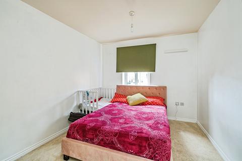 2 bedroom apartment for sale, Harper Grove, Tipton