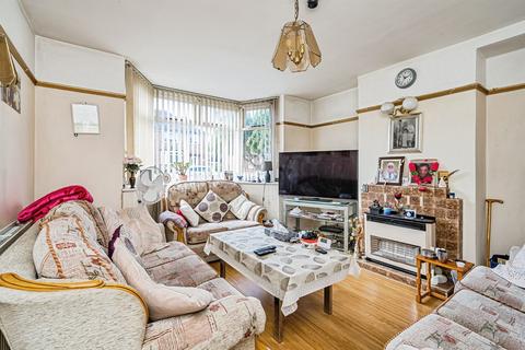 3 bedroom semi-detached house for sale, Hilary Crescent, Dudley