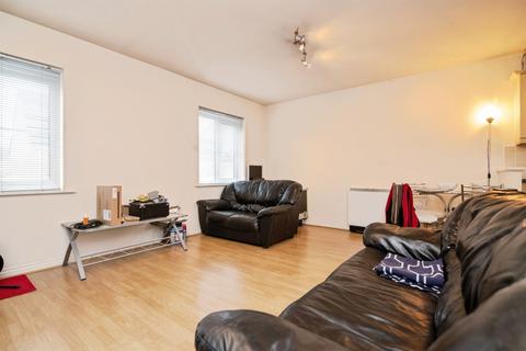 2 bedroom coach house for sale, Bedford Street, Tipton