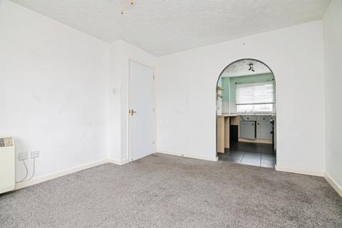 2 bedroom maisonette for sale, Eagle Lane, Tipton