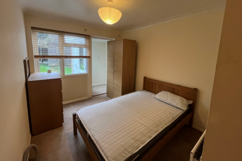 1 bedroom house to rent, Tennyson Avenue, Canterbury, CT1
