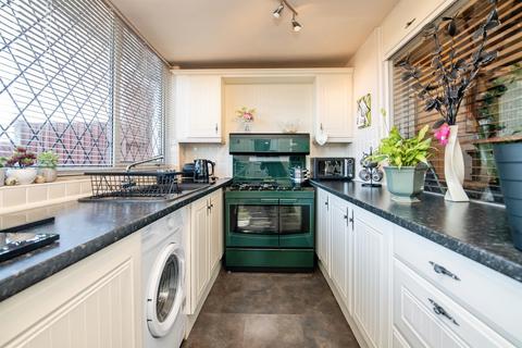 2 bedroom semi-detached house for sale, Birch Crescent, Tividale, Oldbury