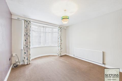 undefined, Silverdale Close, Longford, Coventry, CV2 1QE