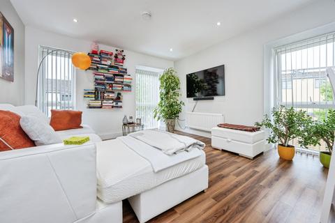 undefined, Richmond Drive, Houghton Regis, Dunstable