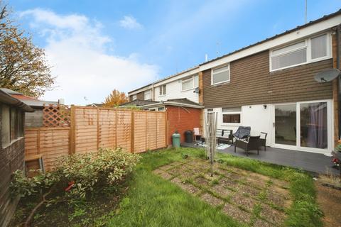 3 bedroom end of terrace house for sale, Chiltern Road, Dunstable