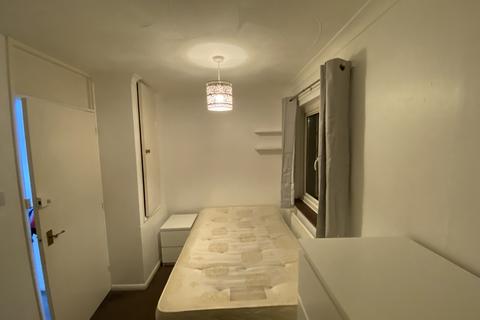 undefined, Hallett Walk, Canterbury, CT1
