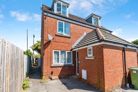 undefined, Blenheim Road, EASTLEIGH