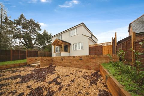 5 bedroom detached house for sale, Little Green Lane, Caddington, Luton