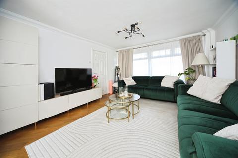 undefined, Clarkes Way, Houghton Regis, Dunstable