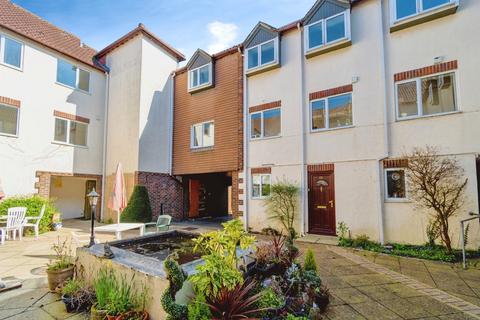 undefined, Fair Oak Road, Fair Oak, Eastleigh
