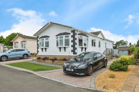 2 bedroom park home for sale, Alresford Road, Winchester