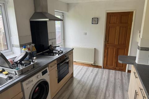 undefined, Queens Avenue, Canterbury, CT2