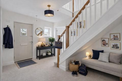 4 bedroom detached house for sale, Hoe Lane, North Baddesley, Southampton