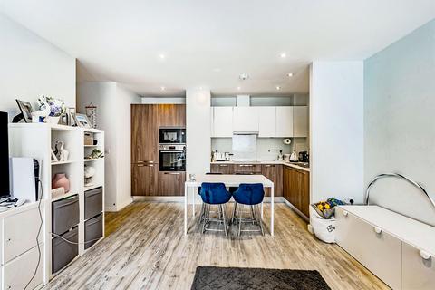 2 bedroom apartment for sale, Wood Street, East Grinstead