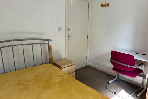 1 bedroom in a house share to rent, Penhurst Place, Brighton, BN2