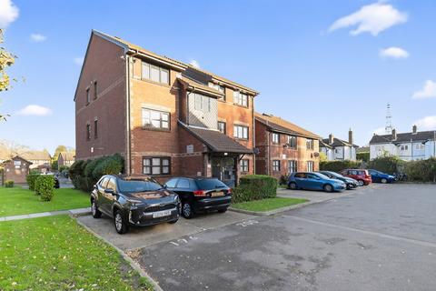 undefined, Lowry Crescent, Mitcham