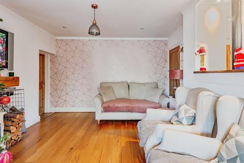 undefined, Blackwell Road, East Grinstead
