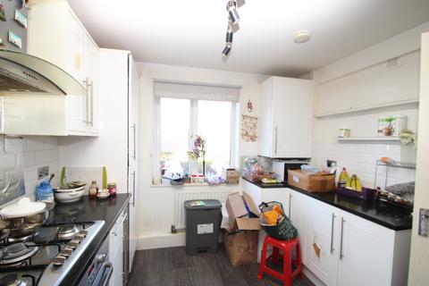 undefined, Green Acres, Croydon, CR0
