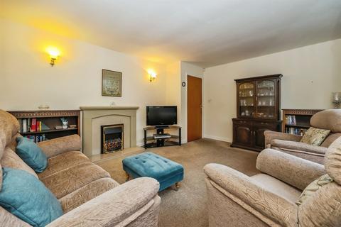 3 bedroom detached house for sale, Plumptre Way, Eastwood, Nottingham