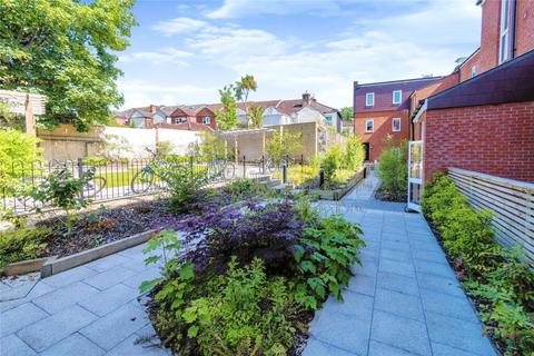 undefined, Bevois Valley Road, Southampton, SO14