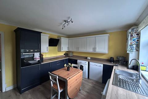 3 bedroom semi-detached house for sale, Church Street, Eastwood, Nottingham