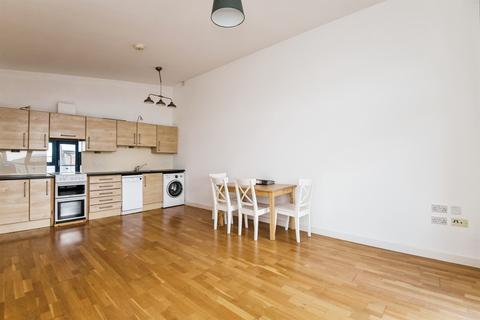 2 bedroom flat for sale, Smythen Street, Exeter