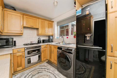 2 bedroom maisonette for sale, Beacon Lane, Exeter