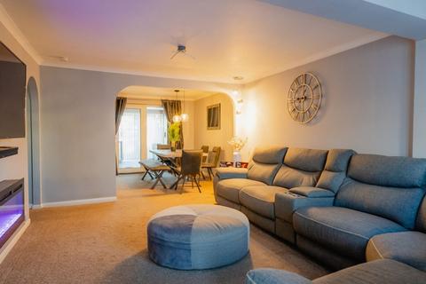 5 bedroom semi-detached house for sale, Burrator Drive, Exeter