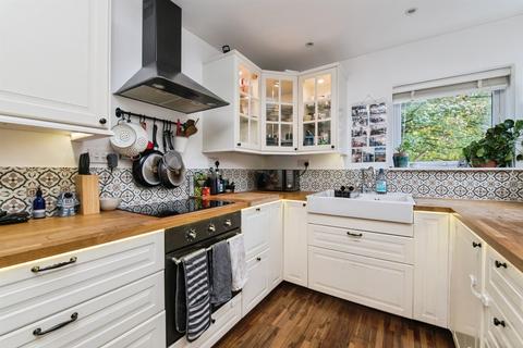 3 bedroom end of terrace house for sale, Farm Hill, Exeter