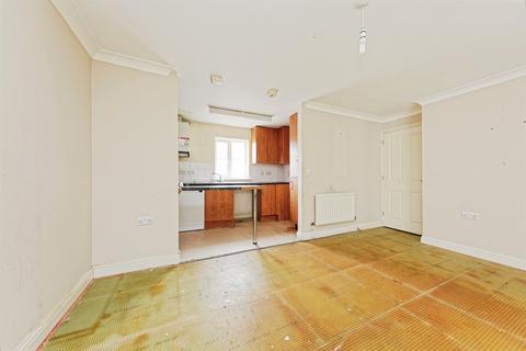 undefined, Finch Close, Faversham