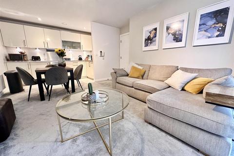2 bedroom apartment to rent, Spectrum, Block 3, Blackfriars Road, Salford