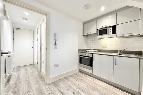 1 bedroom flat to rent, 313 Kilburn High Road, London NW6