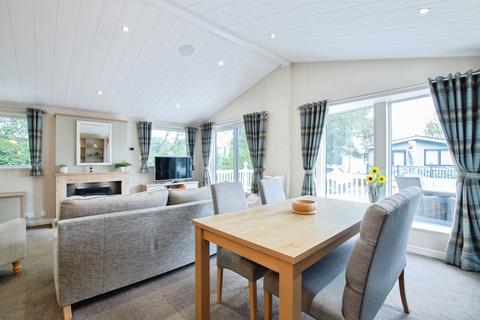2 bedroom park home for sale, Oakdene Forest Park, St. Leonards, Ringwood
