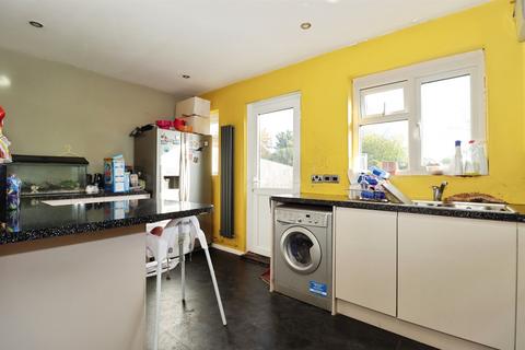 2 bedroom end of terrace house for sale, Blakeney Road, Bristol